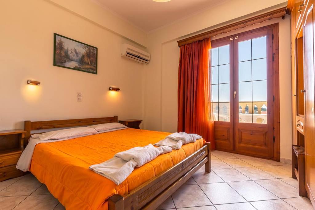 Kapetanios Apartments Agios Stefanos Avliotes  Luaran gambar