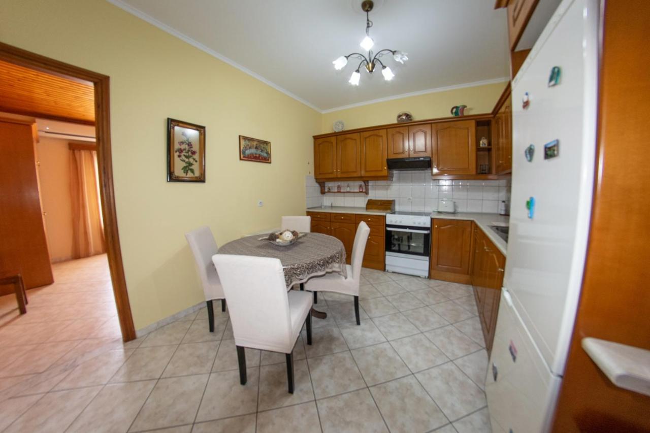Kapetanios Apartments Agios Stefanos Avliotes  Luaran gambar