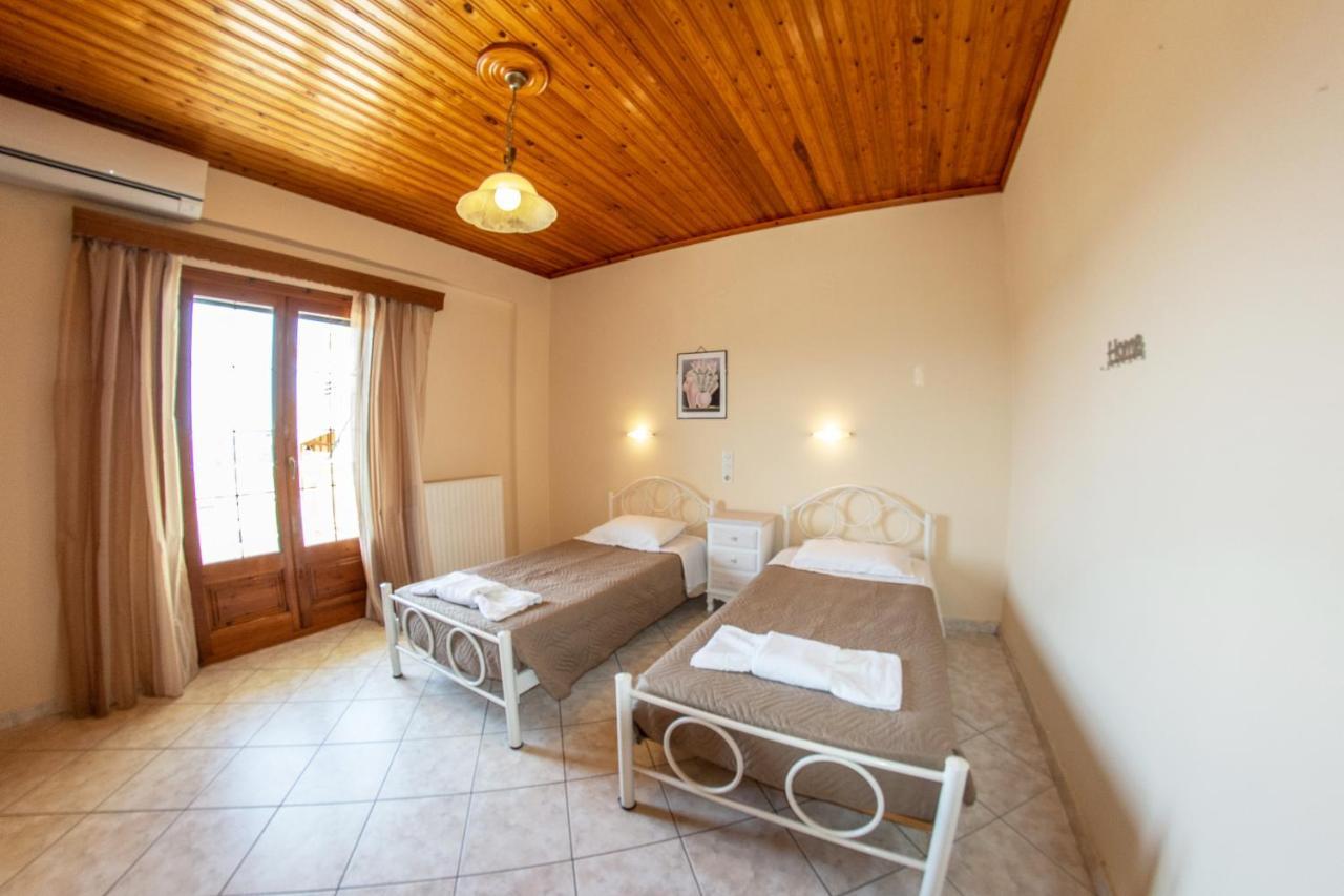Kapetanios Apartments Agios Stefanos Avliotes  Luaran gambar
