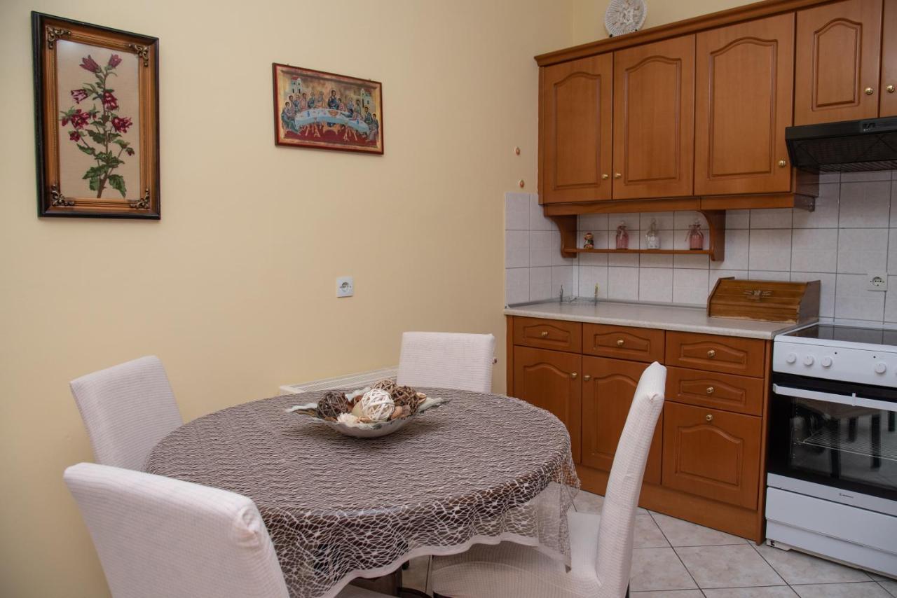 Kapetanios Apartments Agios Stefanos Avliotes  Luaran gambar