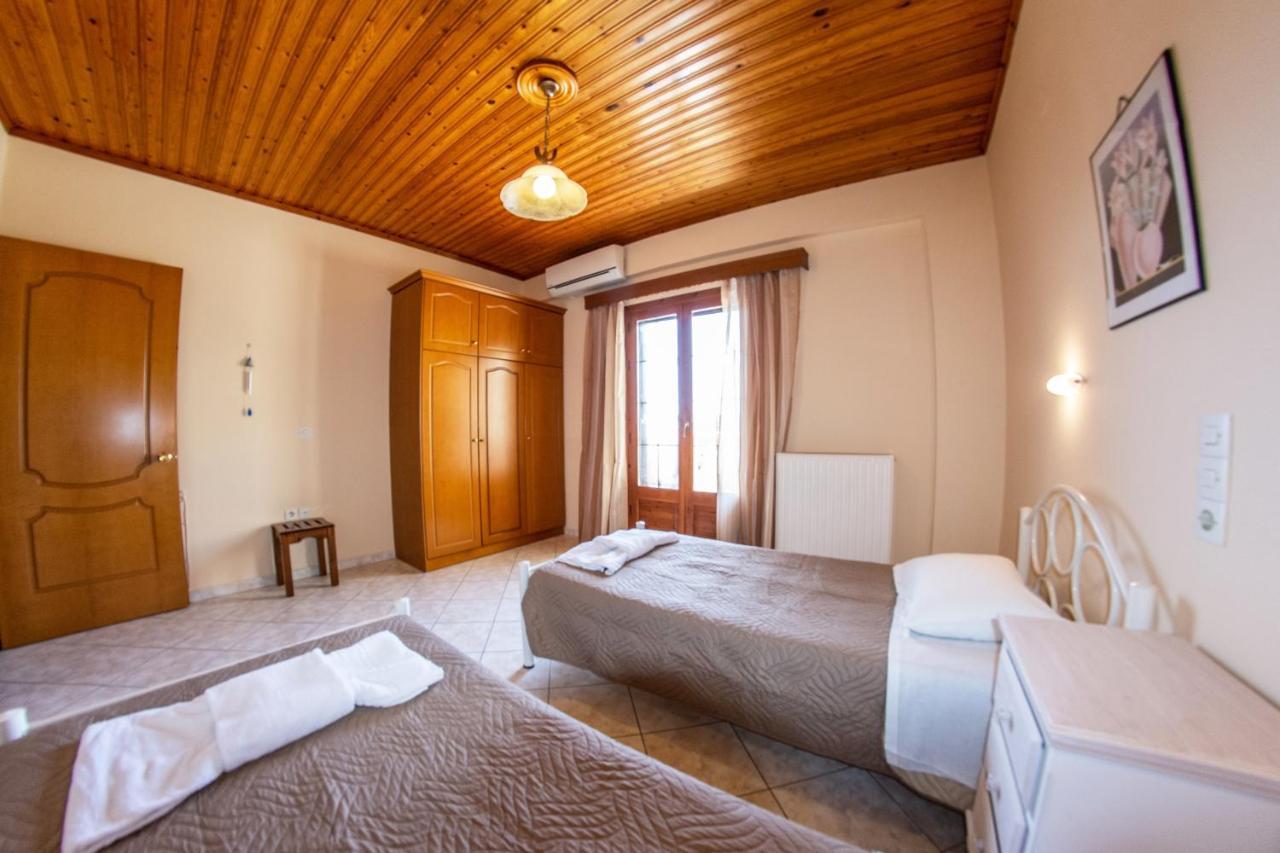 Kapetanios Apartments Agios Stefanos Avliotes  Luaran gambar