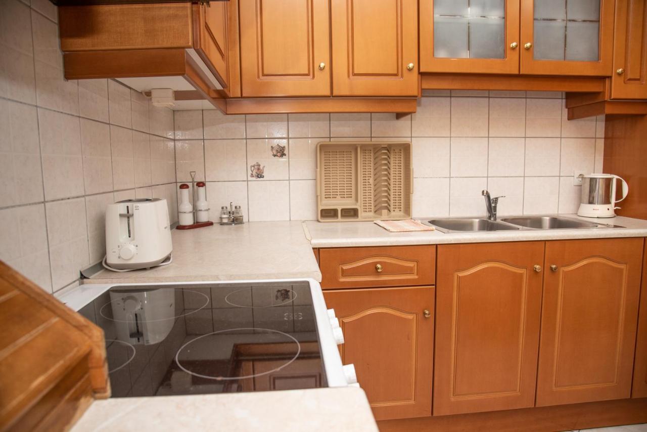 Kapetanios Apartments Agios Stefanos Avliotes  Luaran gambar